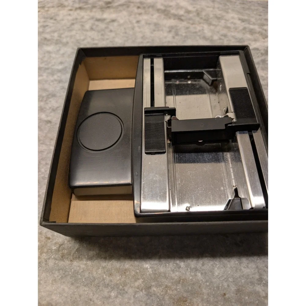 Kodak EC 40 Stack Loader CAT 151 4249 Slide Projector Accessory w/ Original Box